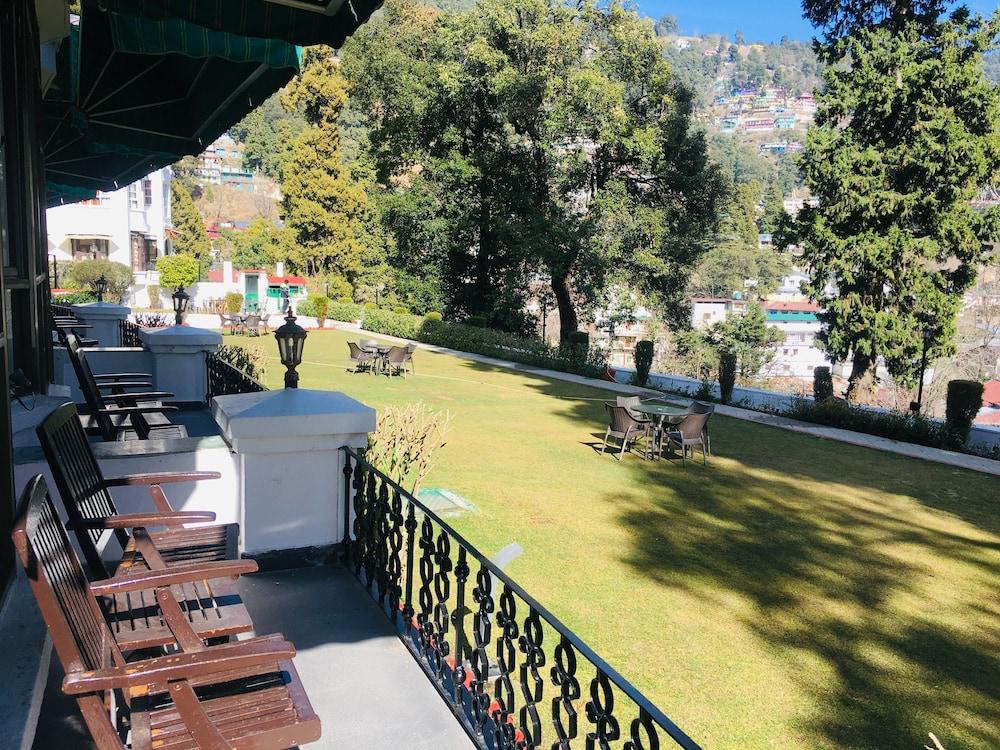 Namah Nainital, A Member Of Radisson Individuals Retreats Otel Dış mekan fotoğraf
