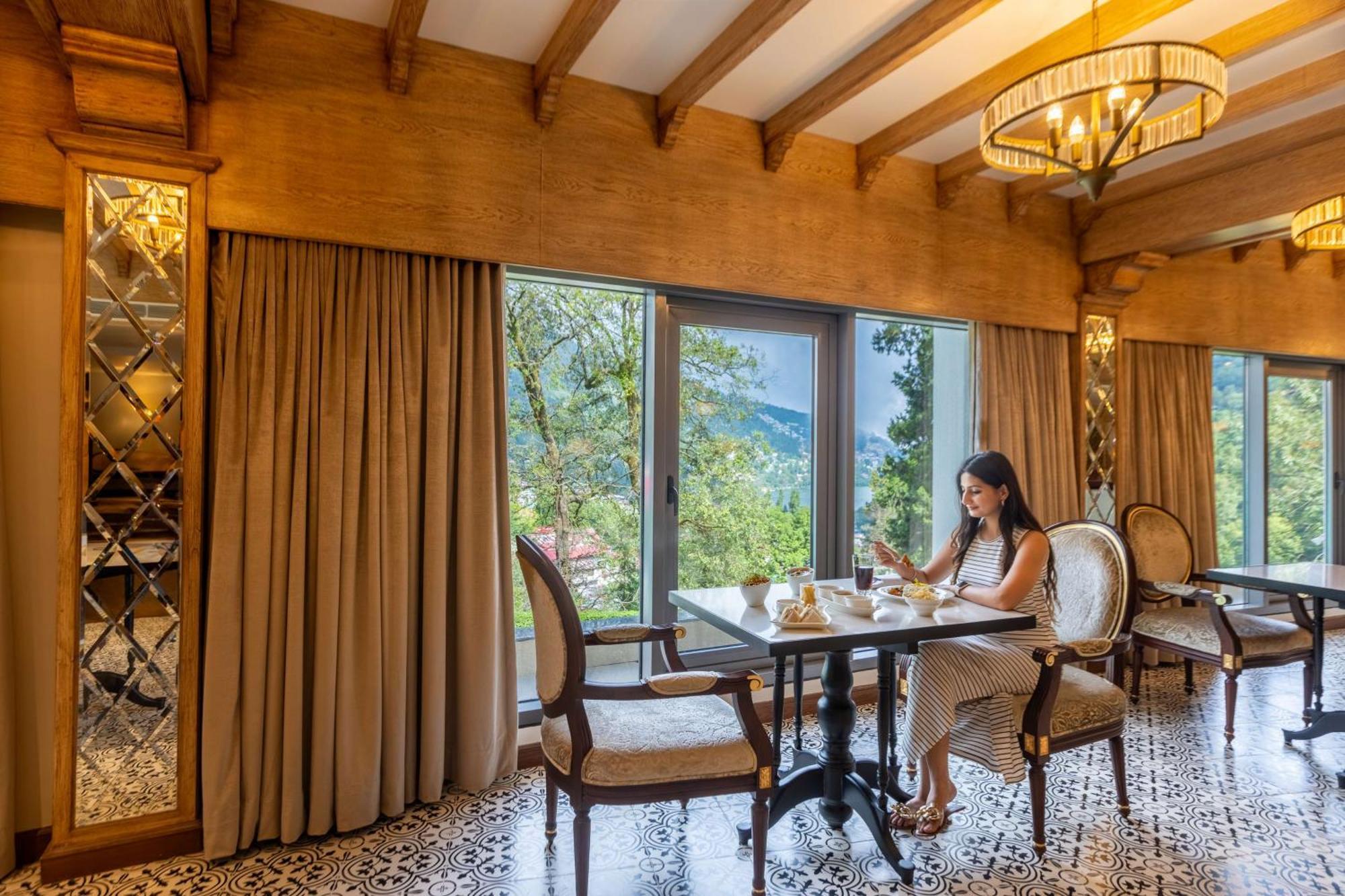 Namah Nainital, A Member Of Radisson Individuals Retreats Otel Dış mekan fotoğraf