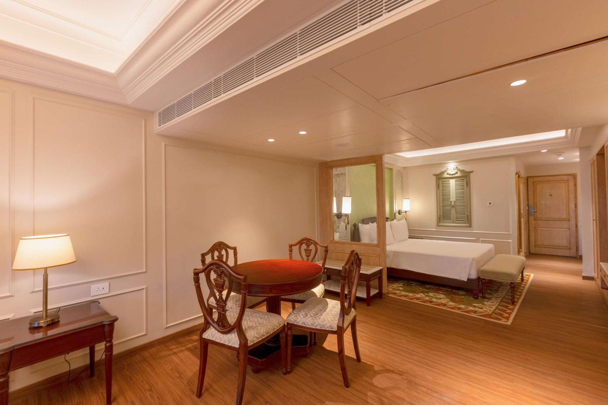 Namah Nainital, A Member Of Radisson Individuals Retreats Otel Dış mekan fotoğraf