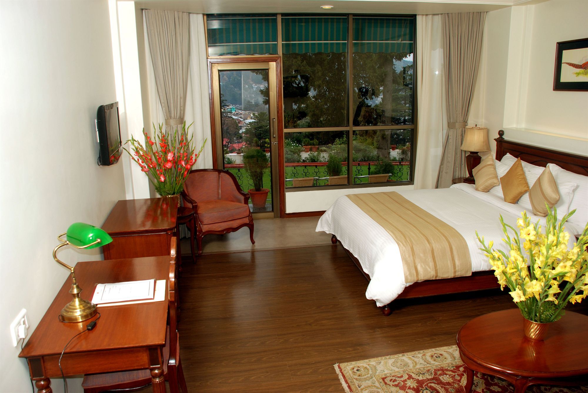 Namah Nainital, A Member Of Radisson Individuals Retreats Otel Dış mekan fotoğraf